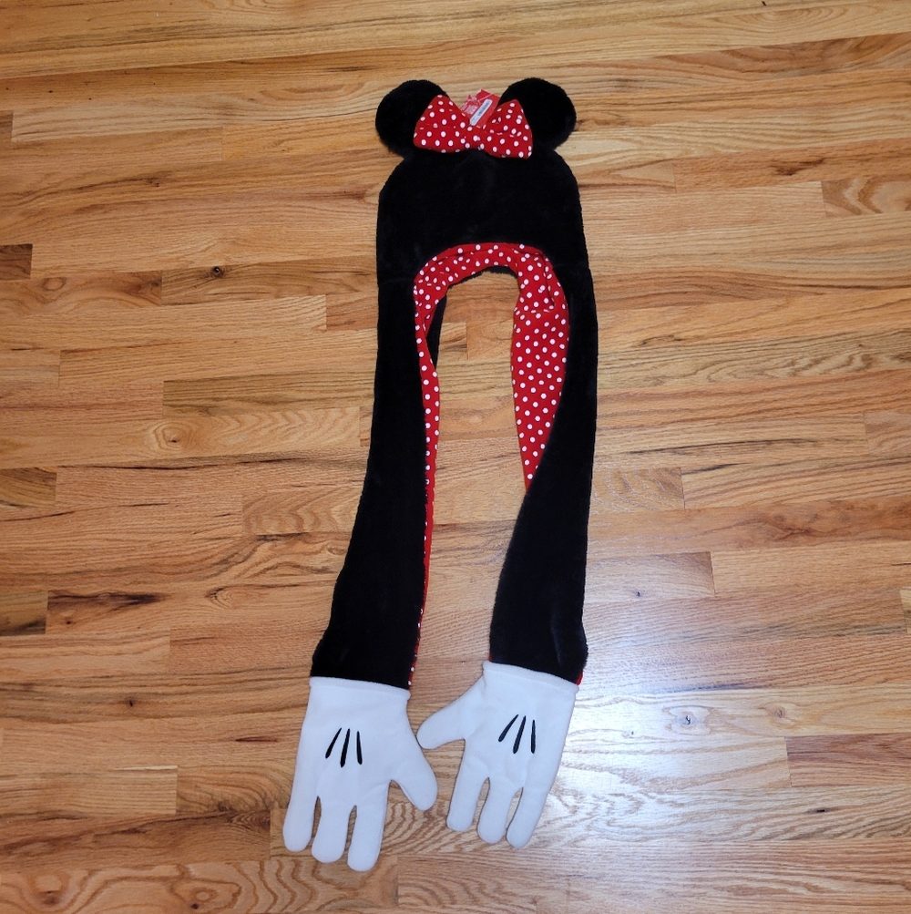 NWT Disney Minnie Mouse 3-in-1 Hood, Scarf, and Glove Mittens- Cosplay, Winter
